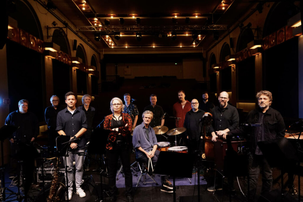 SCHEEN JAZZORKESTER   MED THEA GRANT